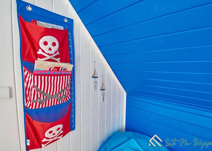 Lato Na Wyspie Orman Evi *