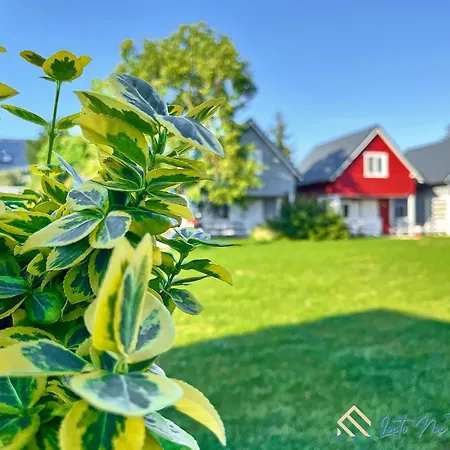 Lato Na Wyspie Деревянный коттедж Гданьск